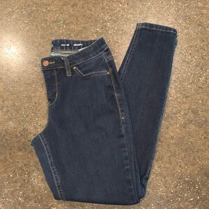 Crown & ivy skinny jeans